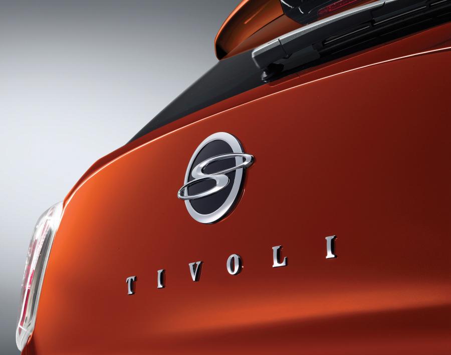 Логотип SsangYong Tivoli Armour 2017 года  (KR) (фото 11 из 21)